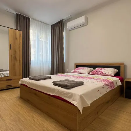 Apartment просторен захариеви *