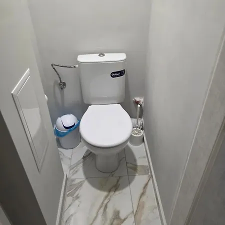 Apartment просторен захариеви